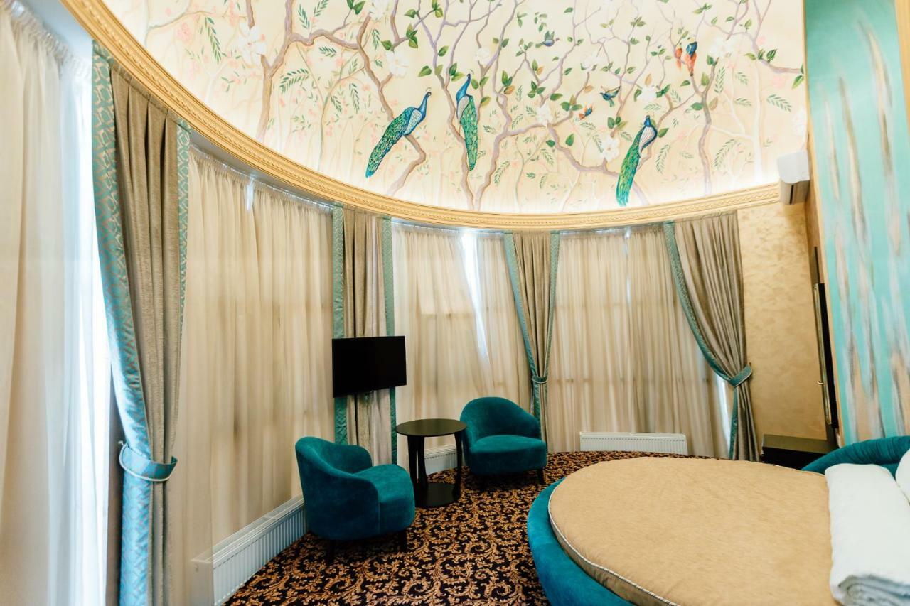 Khan-Chinar Hotel Dnipro Eksteriør billede