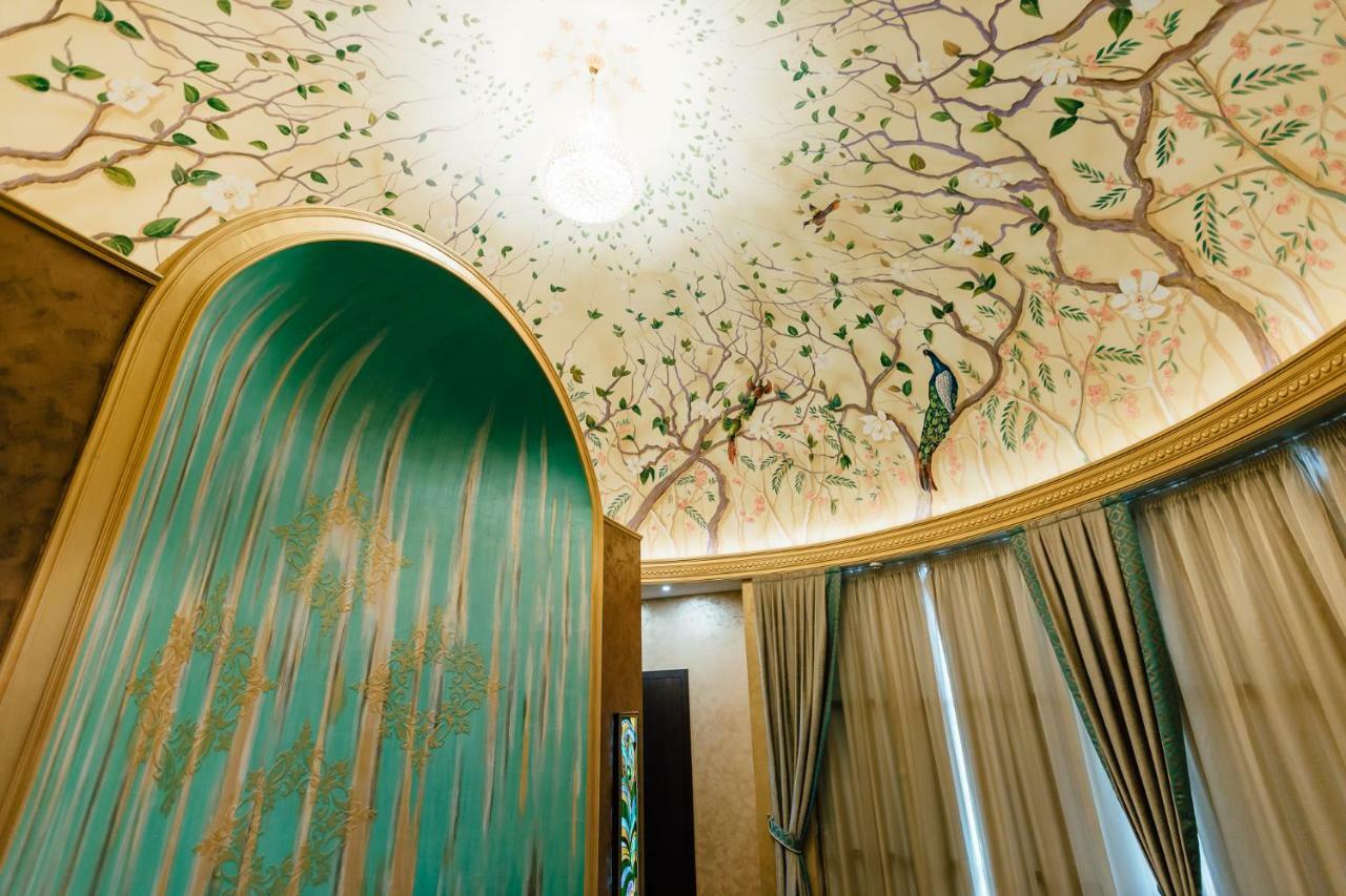 Khan-Chinar Hotel Dnipro Eksteriør billede